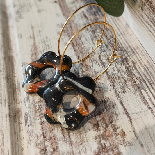 Retro style flower earrings